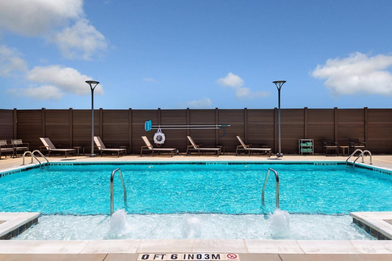 Residence Inn By Marriott Charlotte Northlake Εξωτερικό φωτογραφία